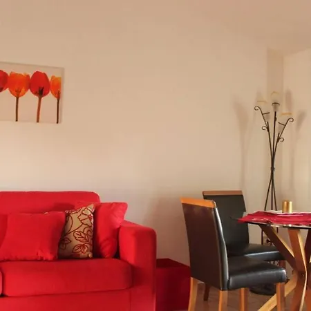 Con Vista Daire Lorica